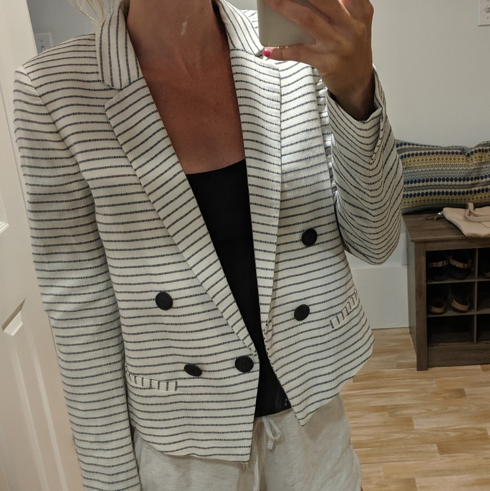 Fashionable Striped Blazer